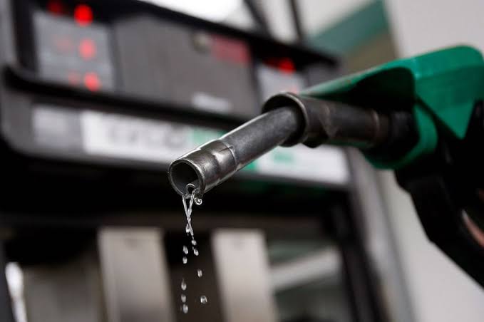 FG, Dangote Strike Deal to Cut Down Fuel Prices