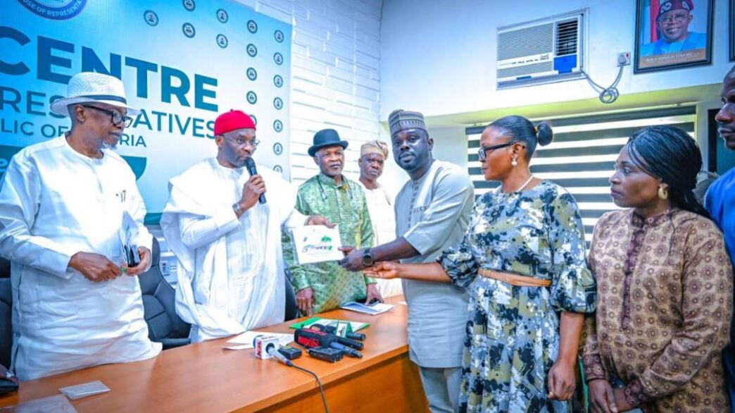 Reps seek public input on 86 constitution amendment bills