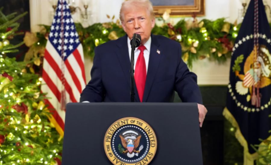 Trump threatens further strikes if ISIS attack persists