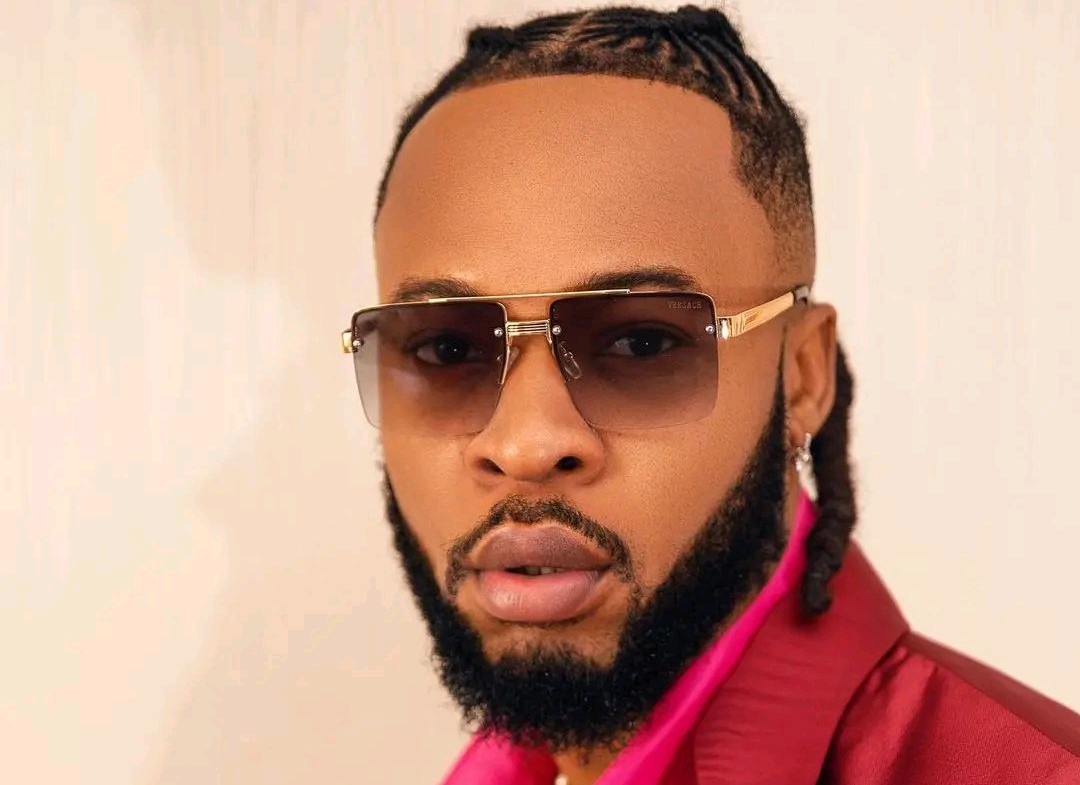 Go Start Your Own Label And Help Them – Flavour Fires Back At Critic Over Support For Igbo Artistes