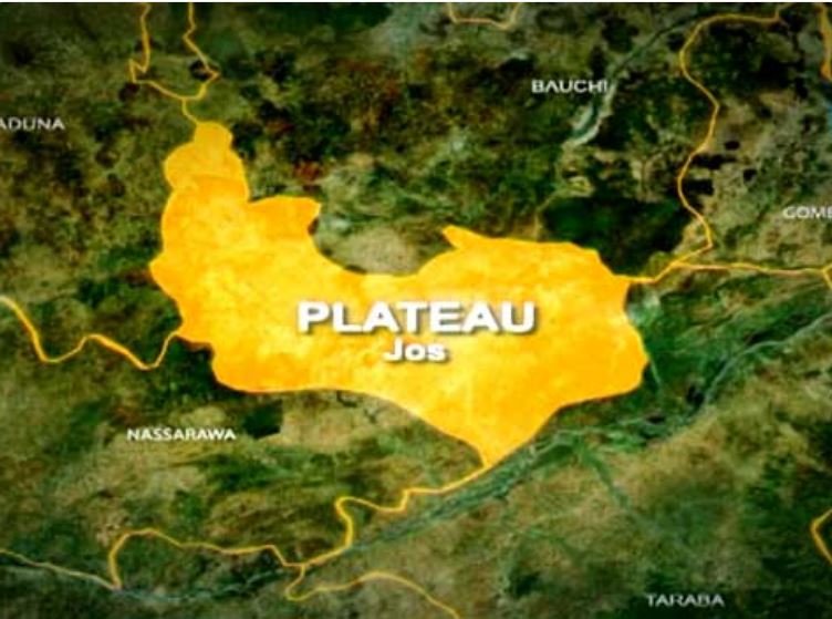 Eight killed as terrorists invade Plateau community