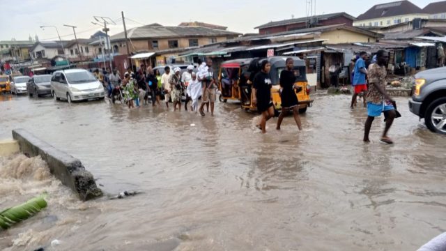 Flooding: Lagos begins removal of illegal structures, vows stricter enforcement Flooding: Lagos begins removal of illegal structures, vows stricter enforcement