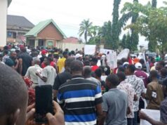 Public servants begin three-day strike over FG’s failure to slash petrol price to N500 per litre